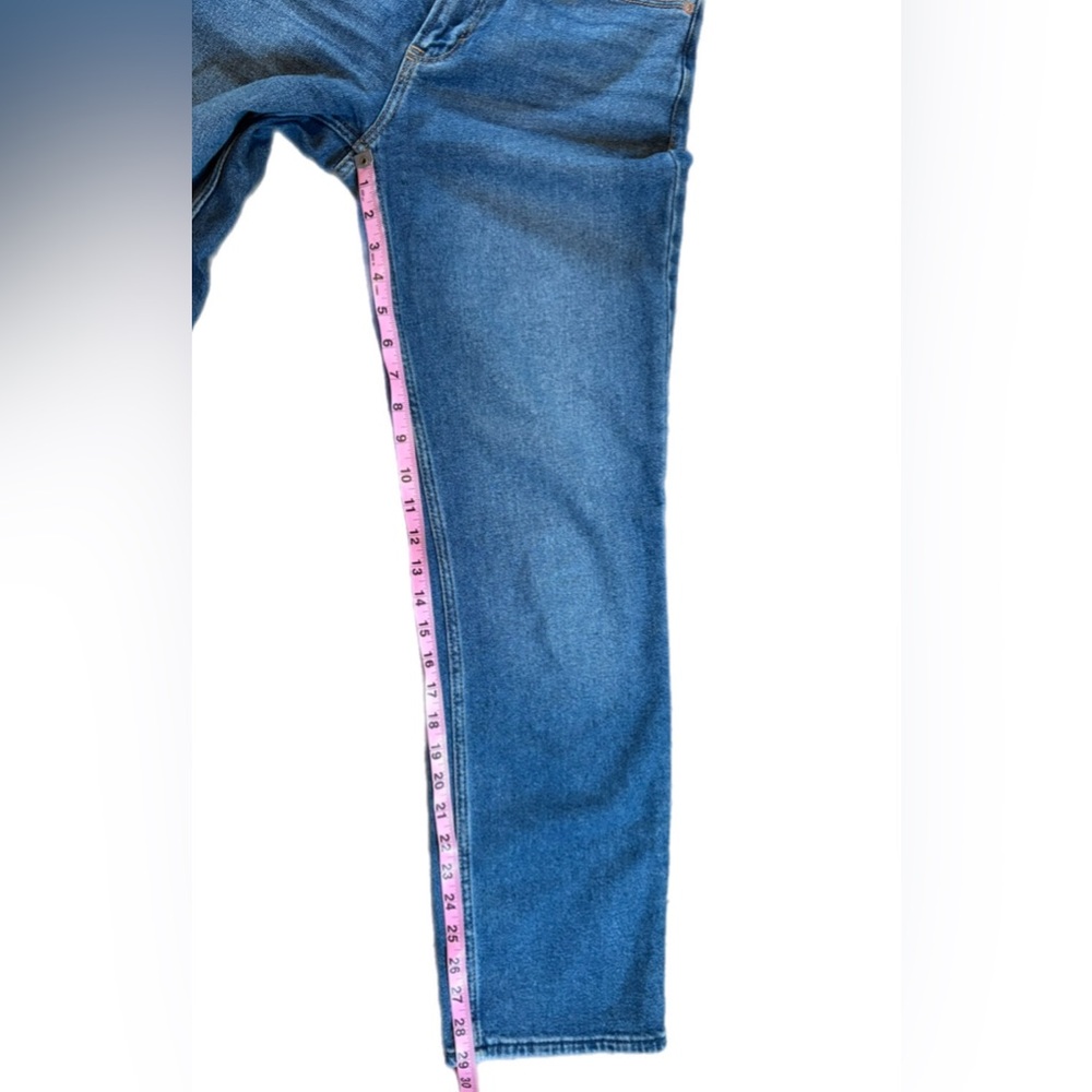 Abercrombie & Fitch 90’s Straight Ultra High Rise Jean Size 2 Regular 26 - Picture 11 of 16